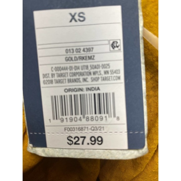 Universal Thread Boho Ruffle Top NWT - Picture 10 of 10